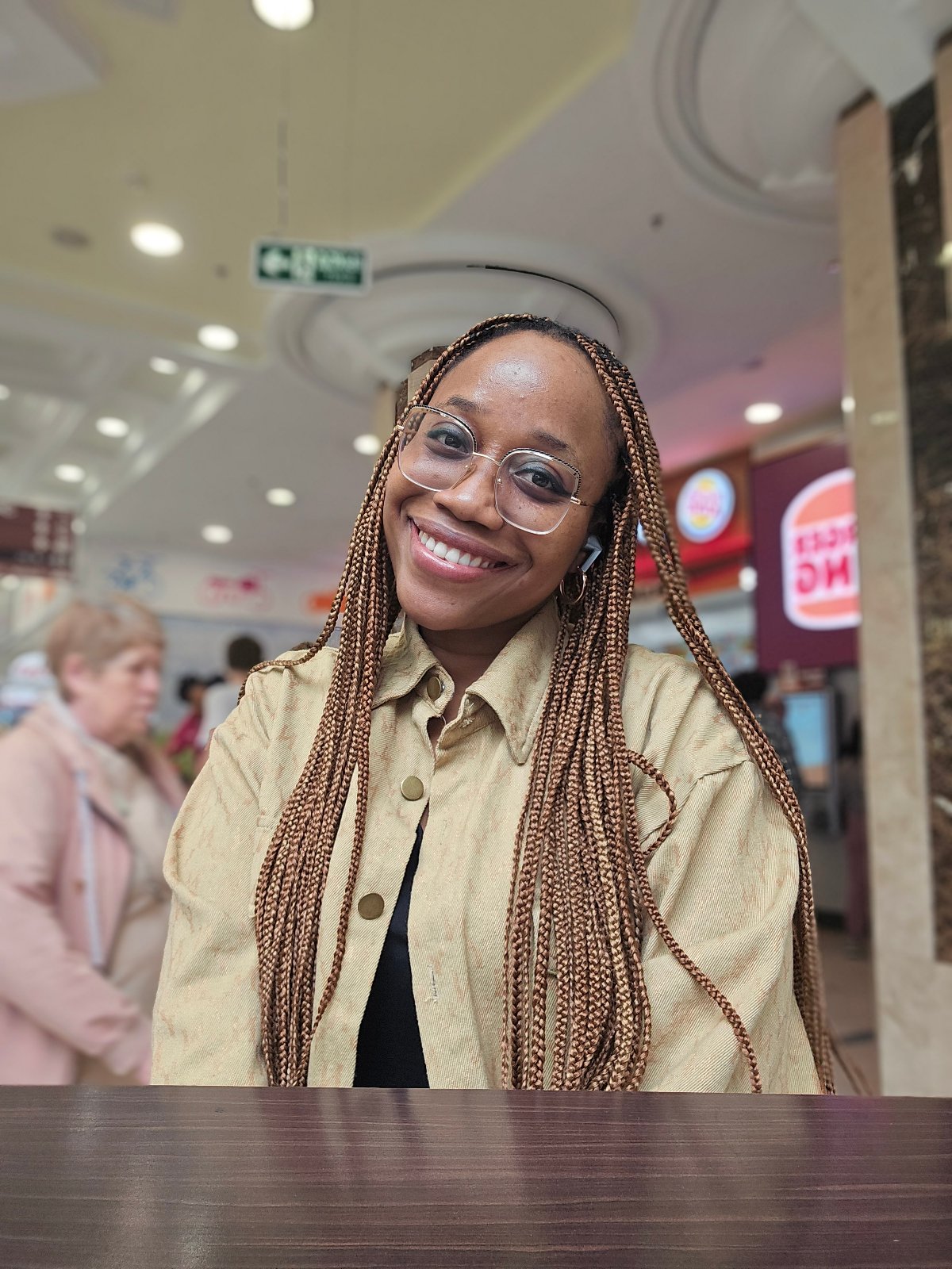 Profile photo of Patricia O., executive assistant from Nigeria