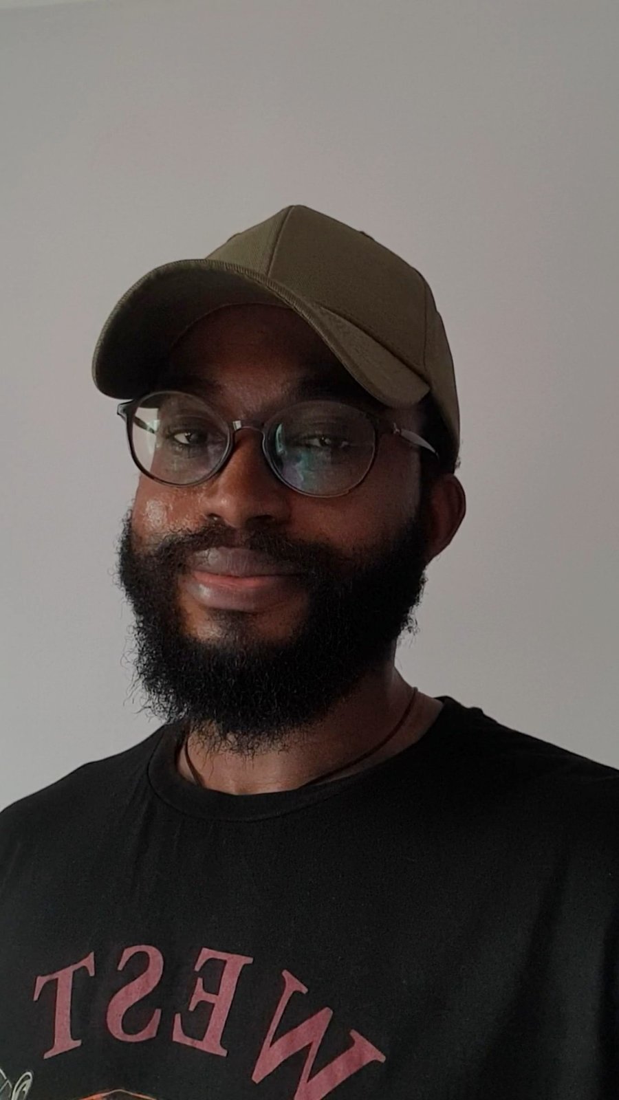 Profile photo of Ikechukwu E., graphic & ux designer from Nigeria